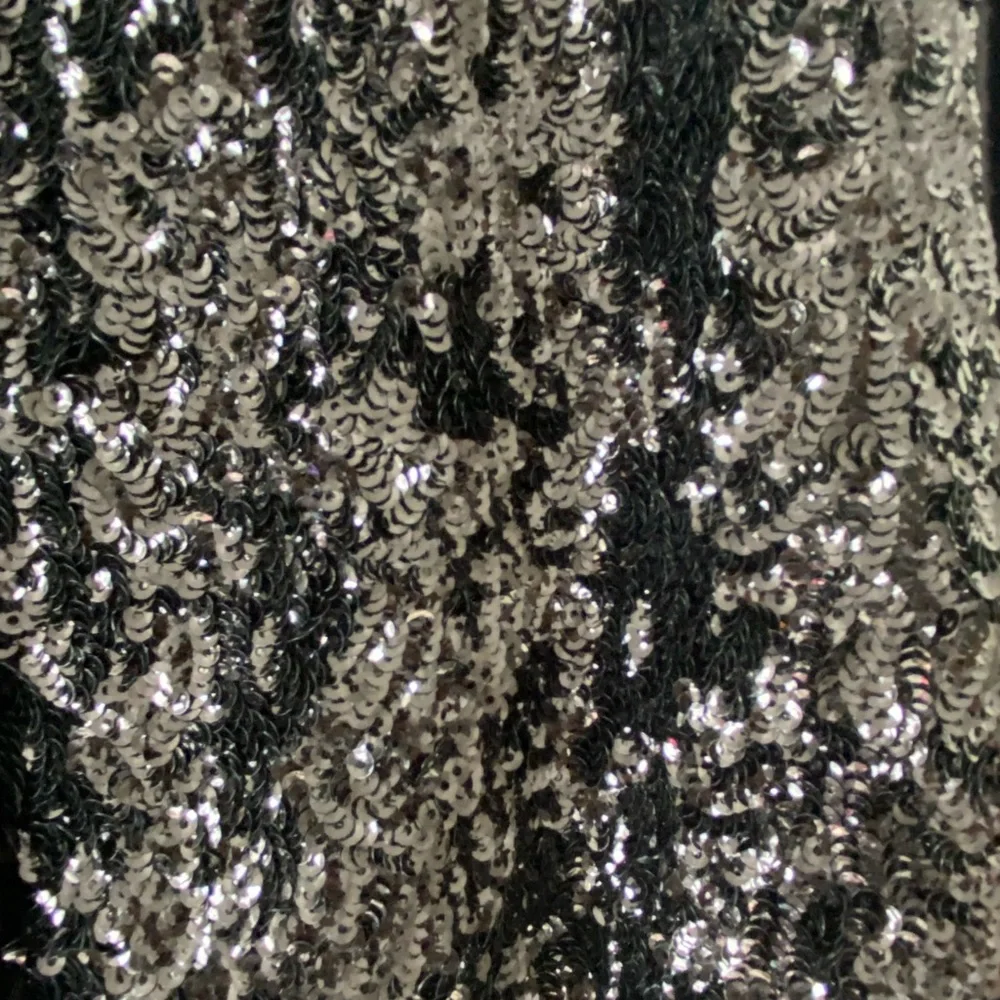 TALBOTS BLACK SEQUINED CARDIGAN WOMENS SIZE XL - Picture 6 of 7